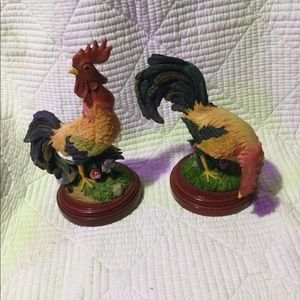 COLORFUL ROOSTER FIGURINES